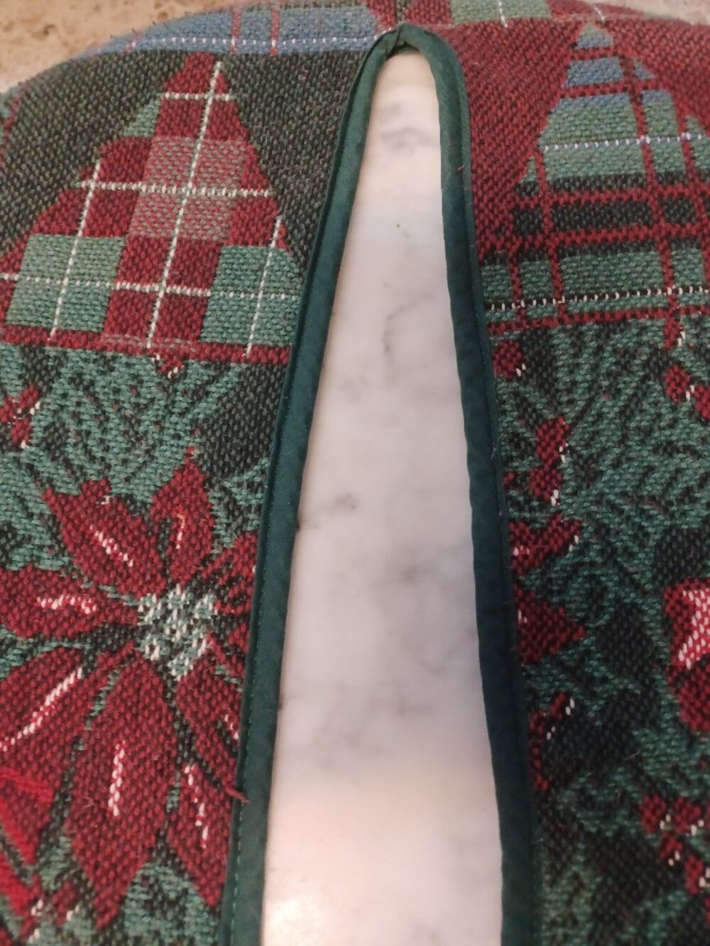 L.L. Bean Holiday Tree Skirt Approximately 50" Square Red Green Gold - Picture 3 of 6